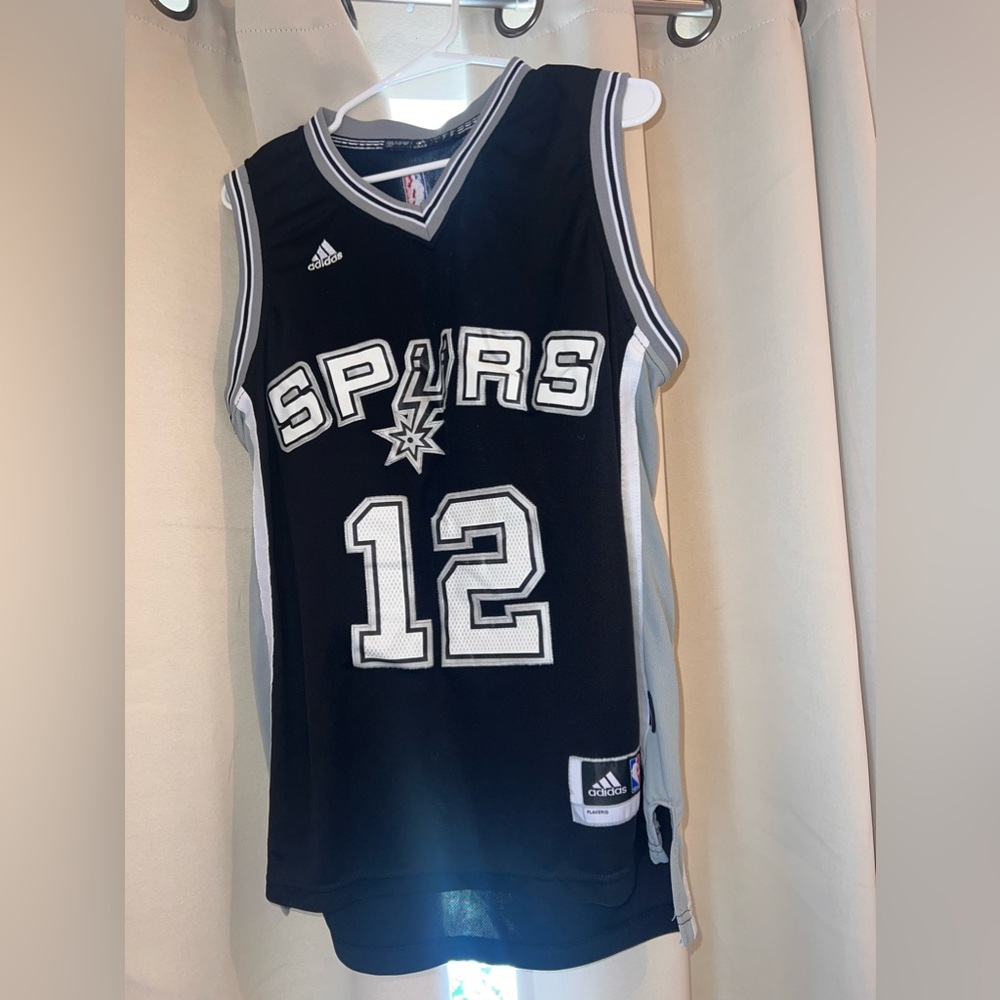 Spurs Jersey.
